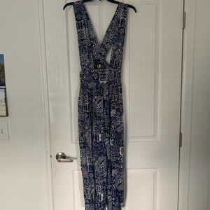 #4/16 JoanR women’s skirt trousers with straps, size XS, wide legs, pockets